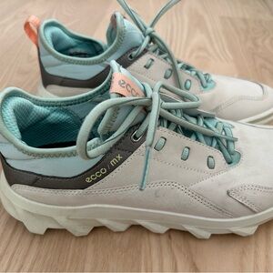 Ecco MX‎ Low Hiking Shoe Women Size 9/9.5 Europe 40 Outdoor